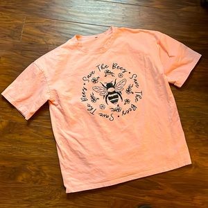 NWoT “Save the Bees” T-shirt